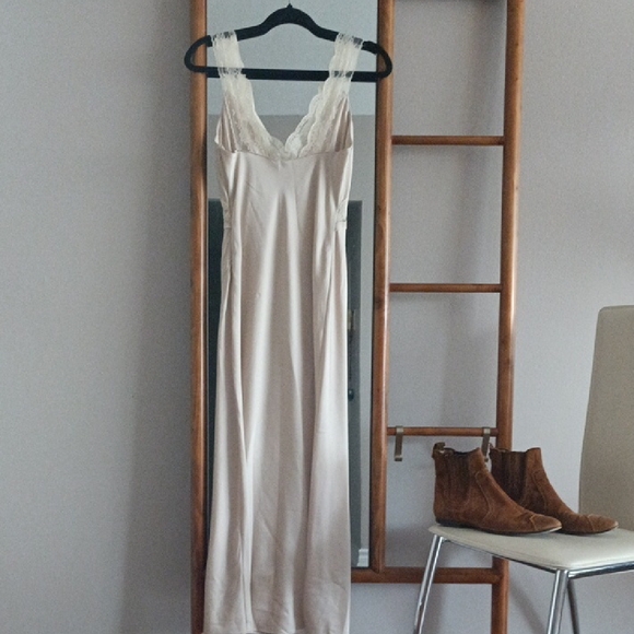 Abercrombie & Fitch Cream Satin Lace Midi Maxi Slip Dress Side Zipper Size XS - Picture 5 of 14
